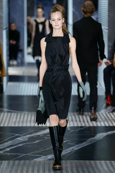 Look 42